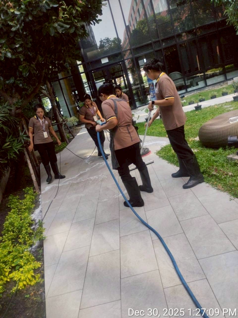 cleaning service